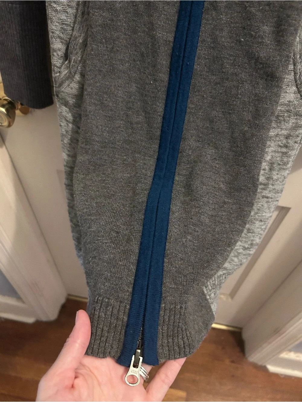 Title Nine Gray Hooded Zip Cardigan Long Line Wool Aztec Pattern Sleeves M